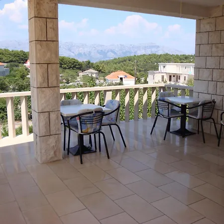 Glavinovic - Near And Center, Free Parking